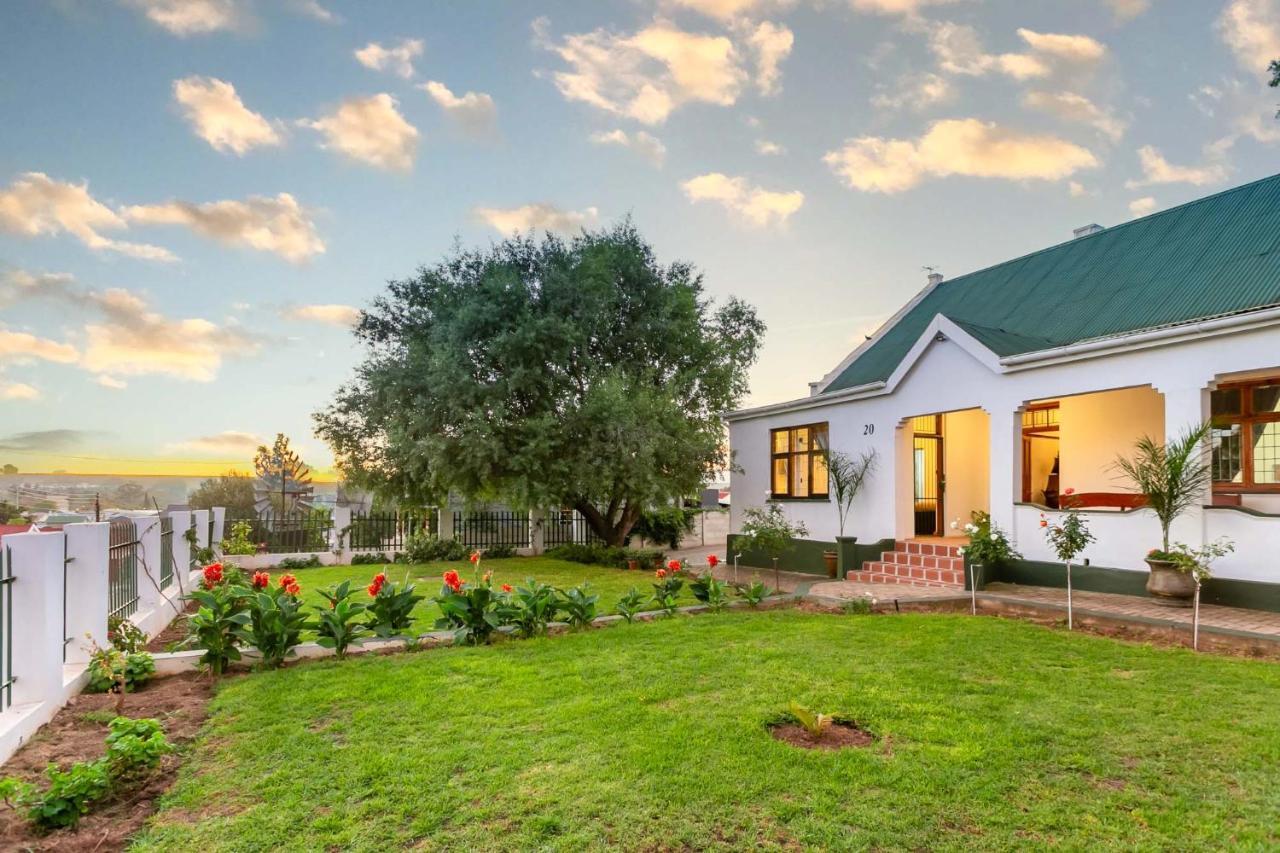 Ravenscliff Villa Oudtshoorn Eksteriør bilde