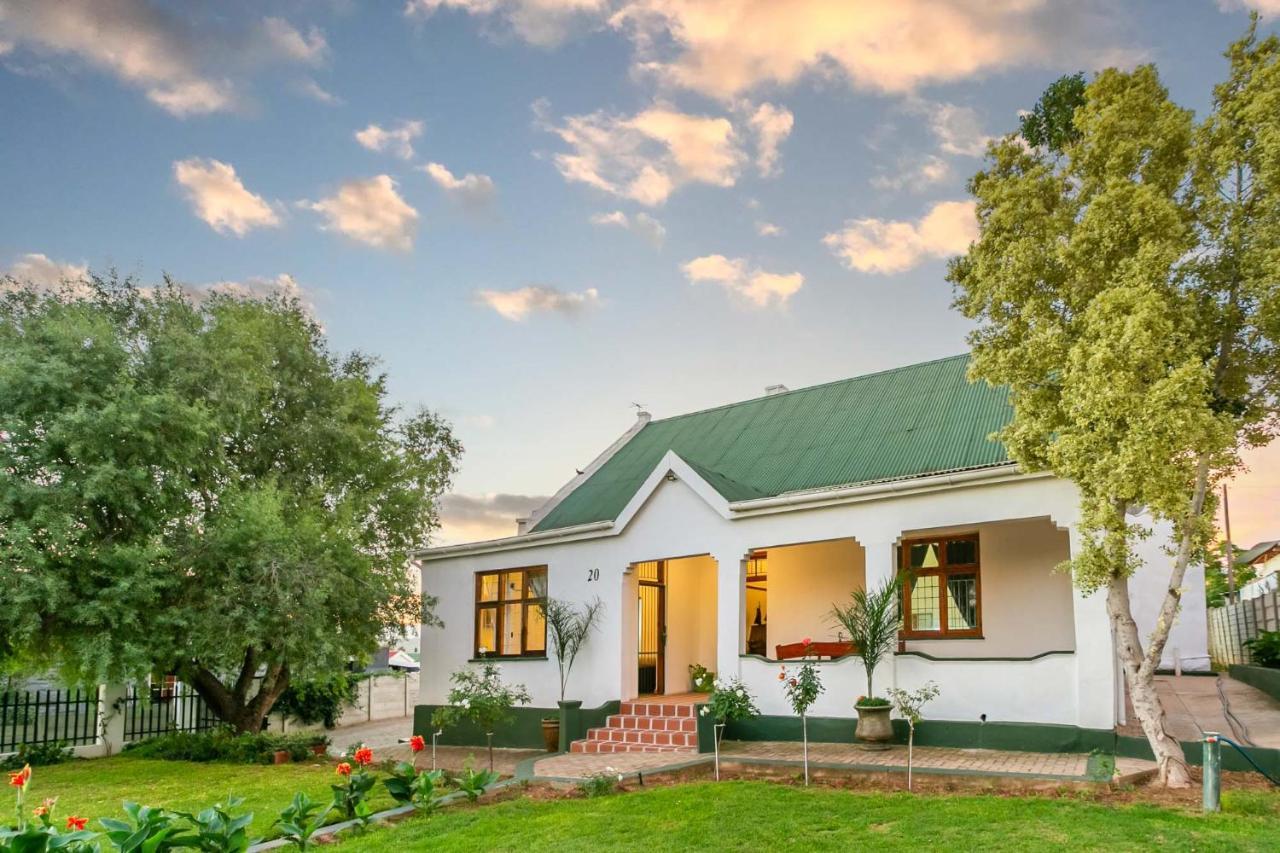 Ravenscliff Villa Oudtshoorn Eksteriør bilde